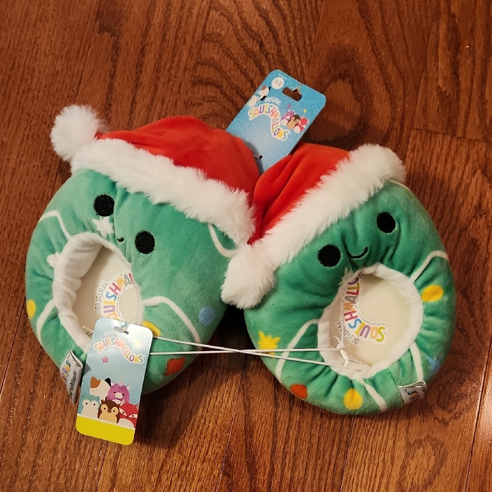 Squishmallows Festive Green Slippers with Santa Hats